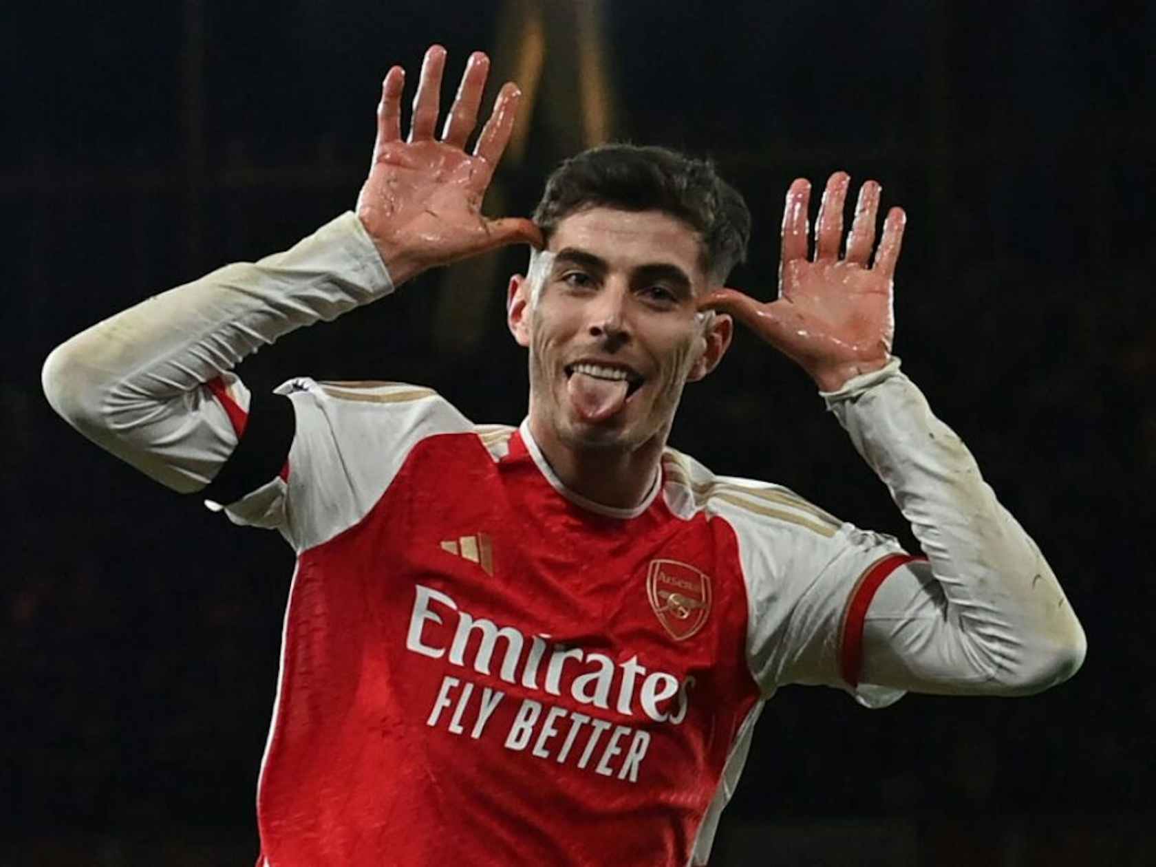 包含英超焦点战,比分3-2,绝杀球由前锋艾伦打入,控球率65%,射门次数21次的词条 包含英超焦点战,比分3-2,绝杀球由前锋艾伦打入,控球率65%,射门次数21次的词条