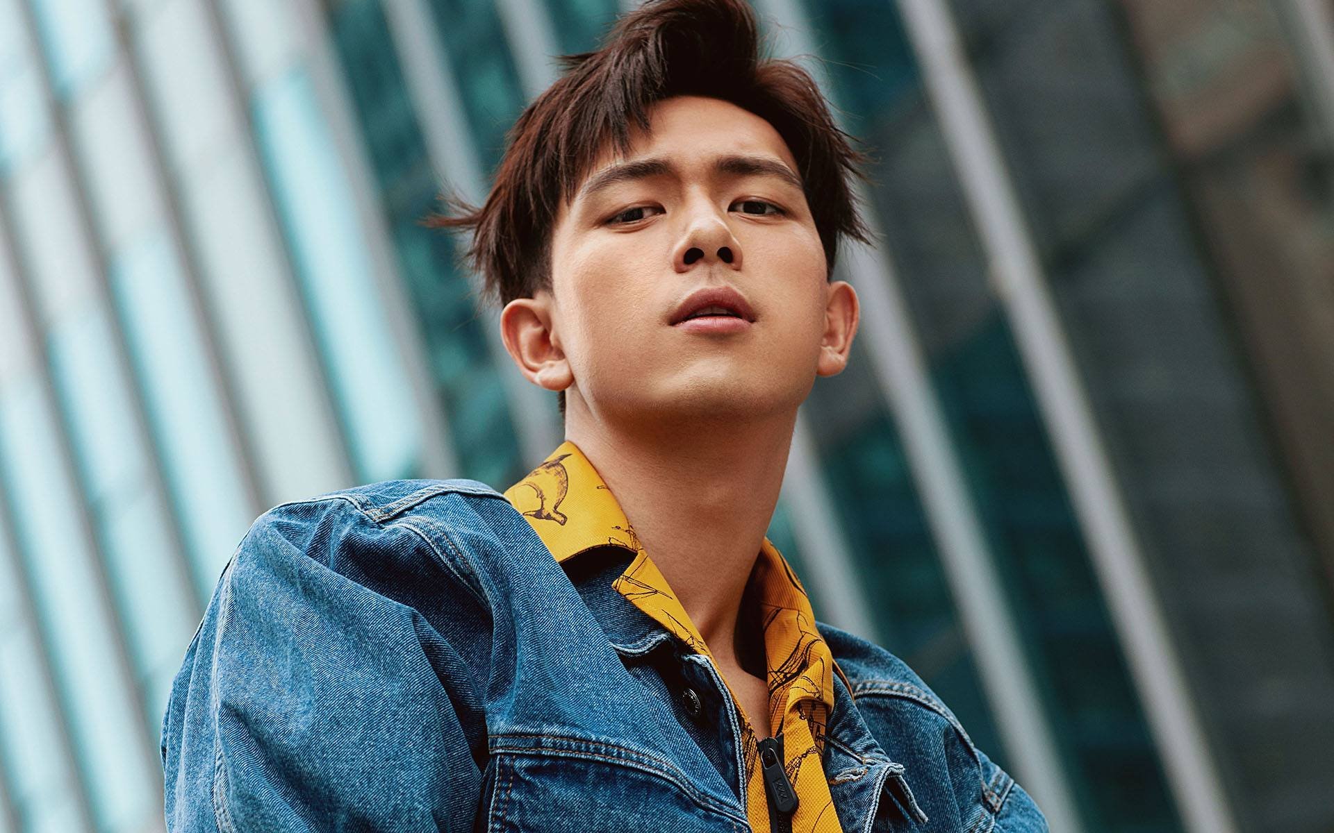 kaiyun体育app-绿茵场上王者之争，欧冠赛场豪门对决，冠军欧洲豪门队报