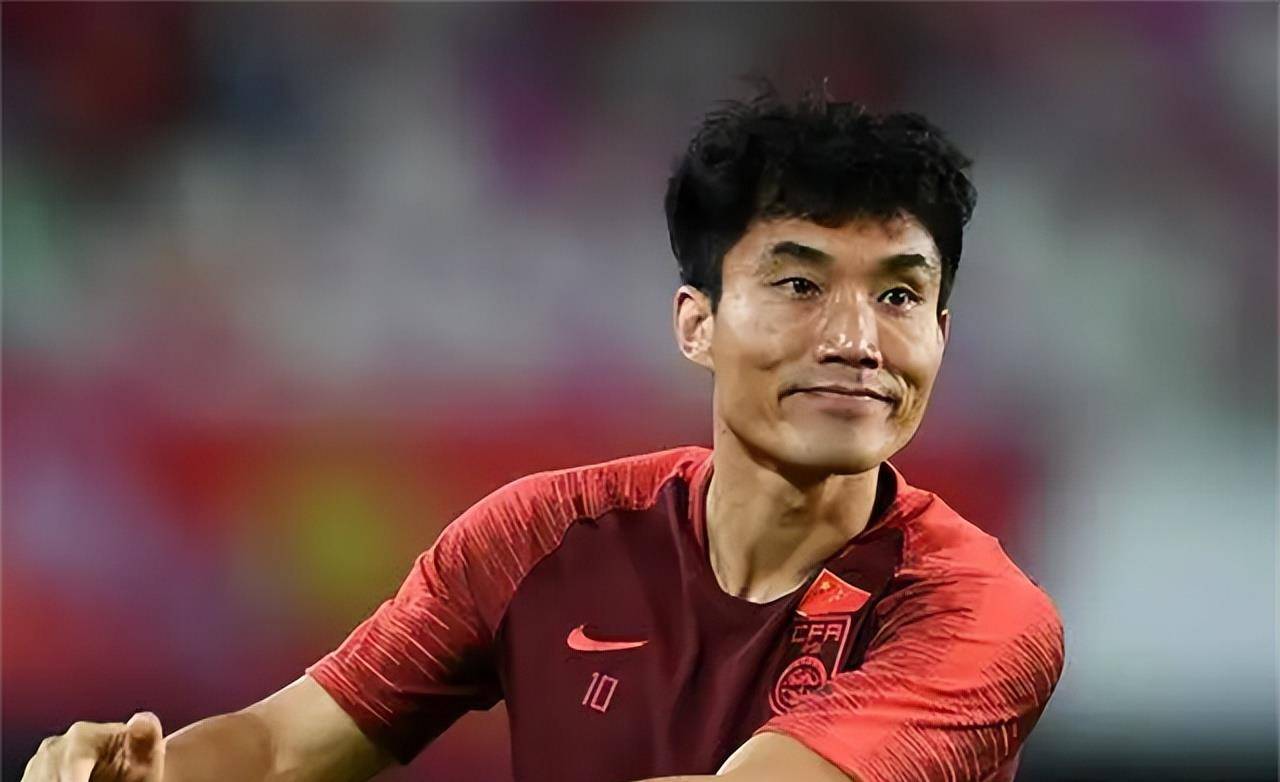 开云体育:郑智：担任俱乐部青训教练，为中国足球培养未来之星的简单介绍